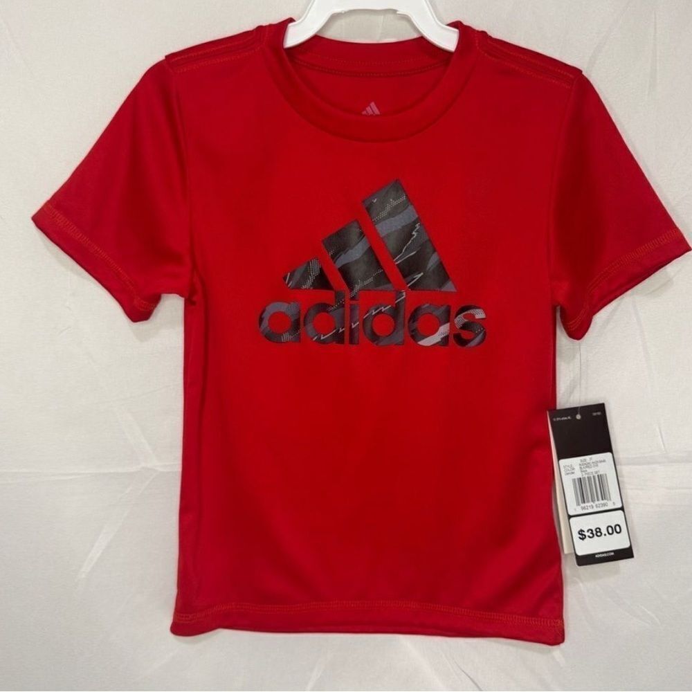 Boys Adidas shirt size 3T
